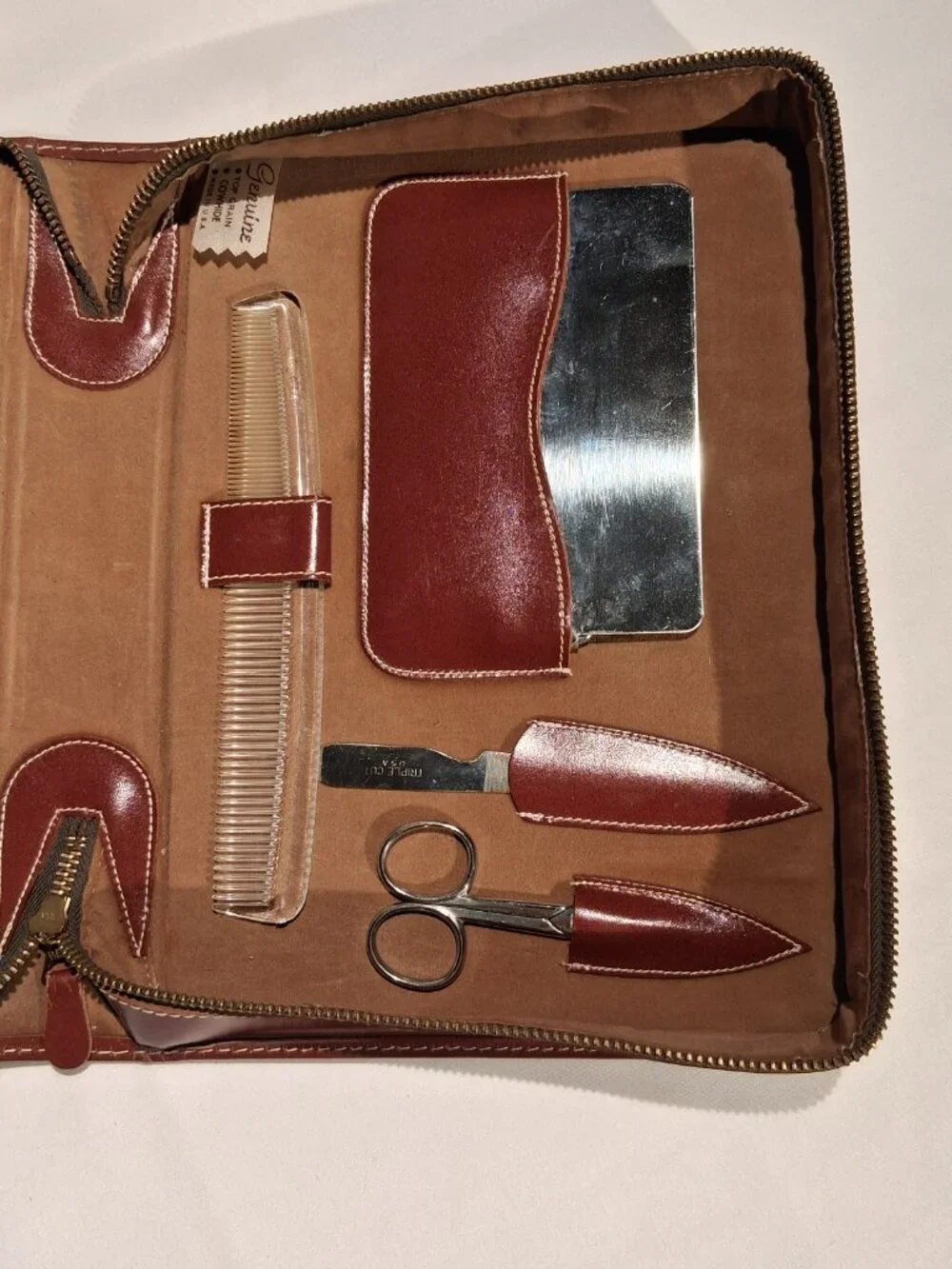 Leather Travel Kit  Zipper Case  Vintage 10 piece  Rust Brown  Lucite Silver VGC